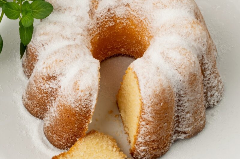 Giada De Laurentiis Ciambella Cake