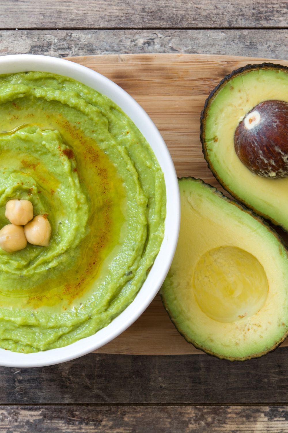 Giada Avocado Hummus With Crispy Pita Chips