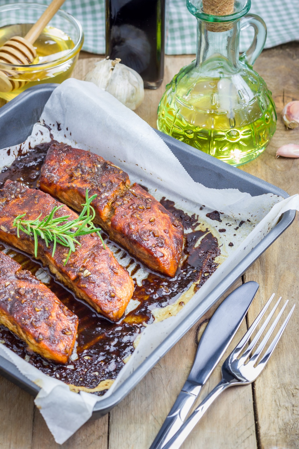 Giada Balsamic-glazed Salmon Recipe