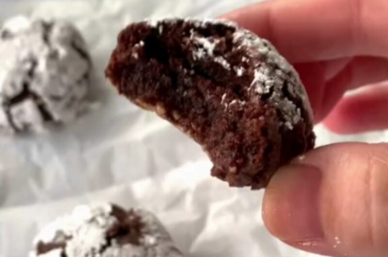 Giada De Laurentiis Chocolate Amaretti Cookies