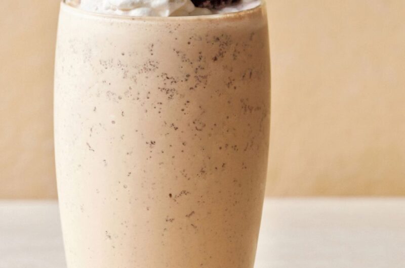 Giada Cupcake Shake