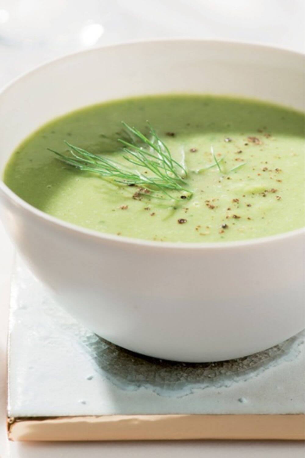 Giada Green Pea, Lettuce, and Fennel Soup