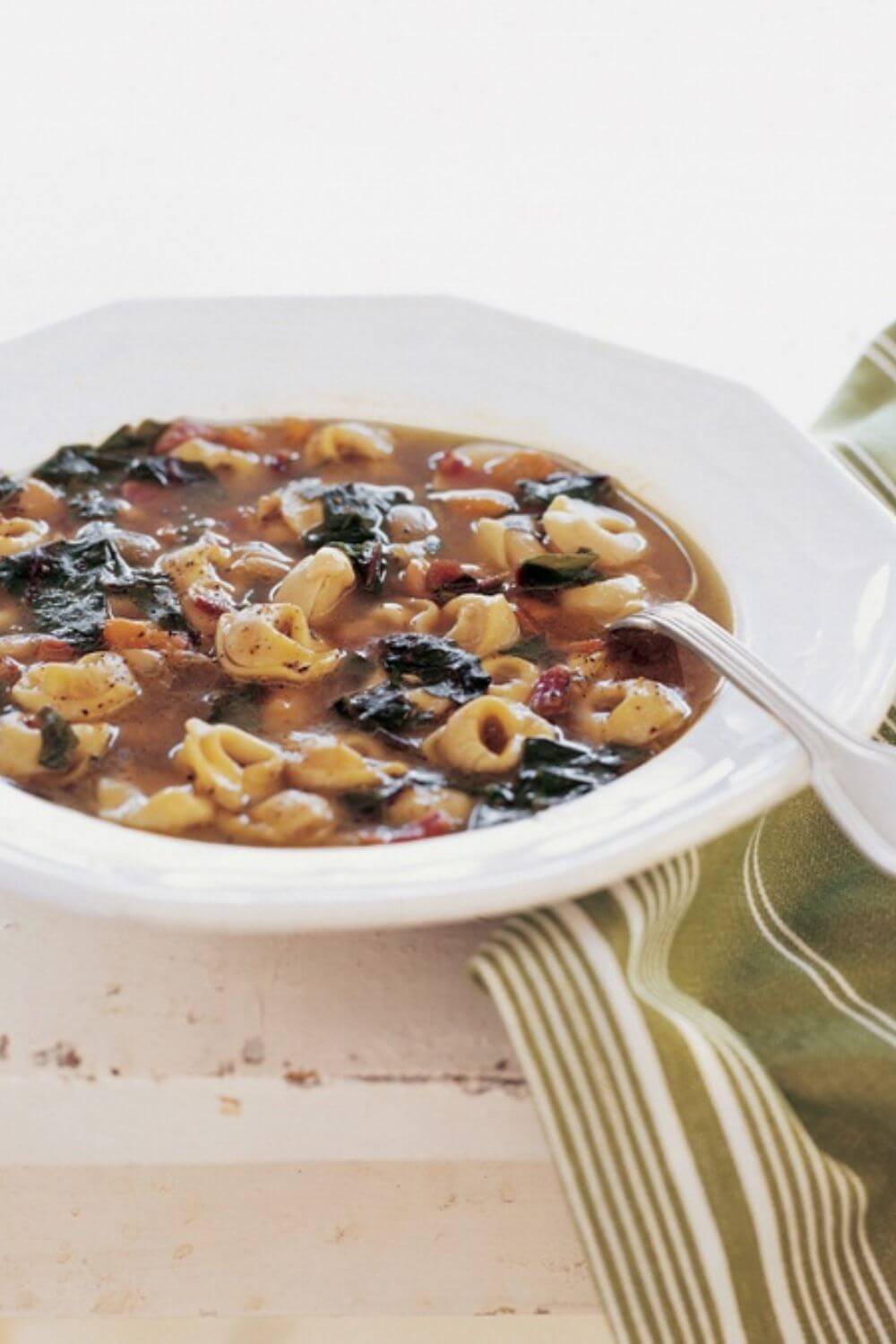 Giada Easy Italian White Bean, Pancetta, and Tortellini Soup