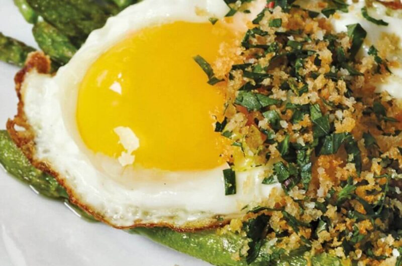 Giada Pan-Roasted Asparagus with Crispy Fried Egg