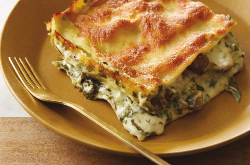 Giada Creamy Spinach and Mushroom Lasagna