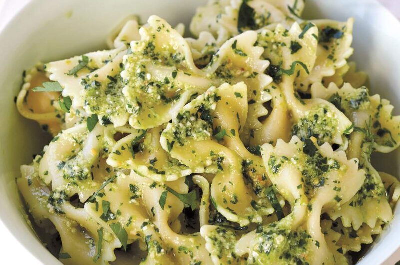 Giada Parsley-Lemon Pesto with Farfalle