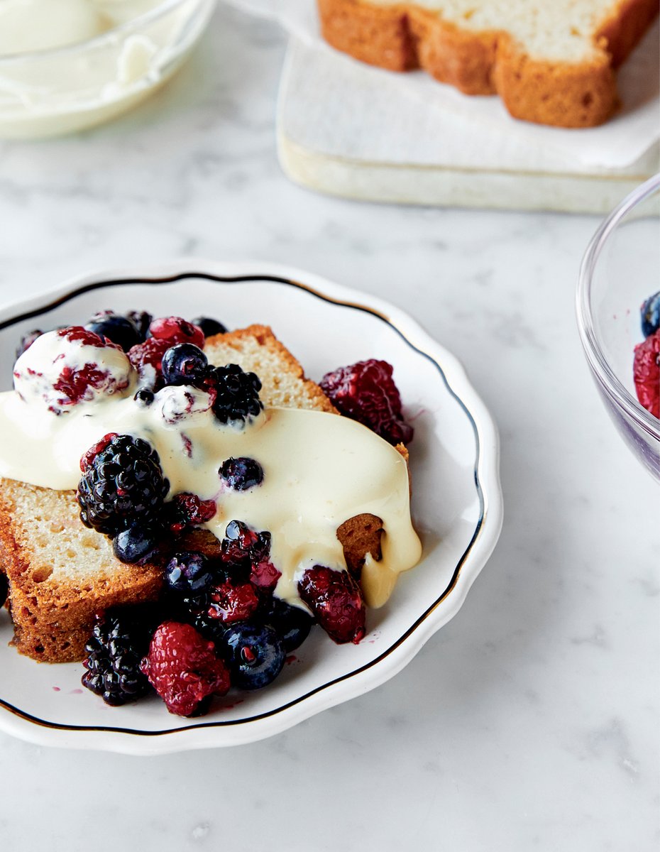 Giada Pound Cake With Limoncello Zabaglione